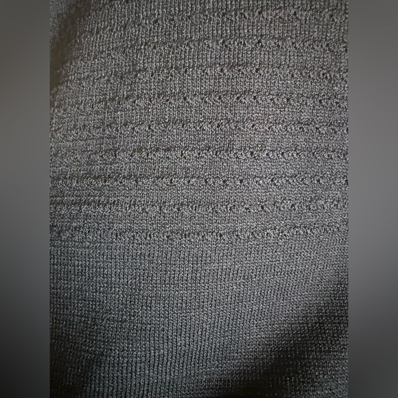 NWOT Tuckernuck Black V-Neck Stretchy Knit Dress with Elbow Length Sleeves - Picture 3 of 5